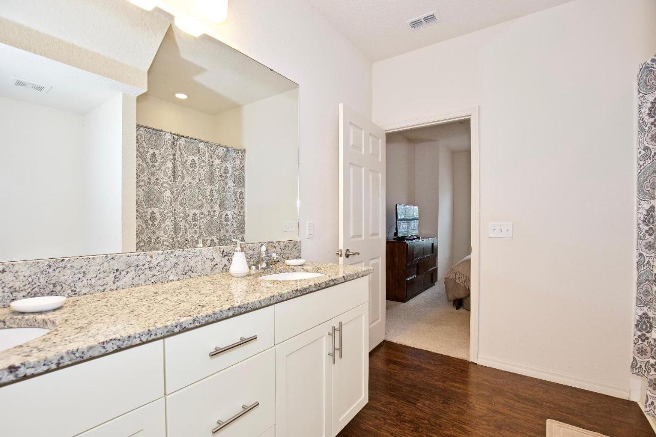 Great And Practical Townhouse In Gated Community, Sleeps 6 10 Min To Disney! Orlando Zewnętrze zdjęcie